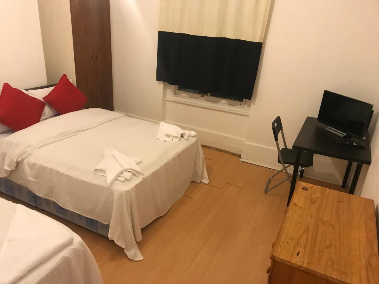 Poplar Guest House Londra Dış mekan fotoğraf