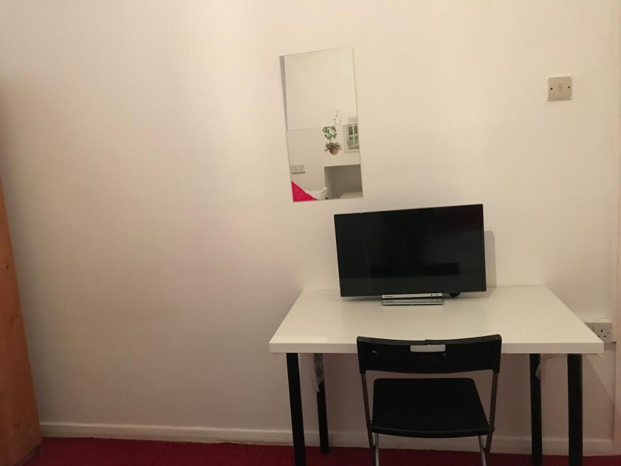 Poplar Guest House Londra Dış mekan fotoğraf