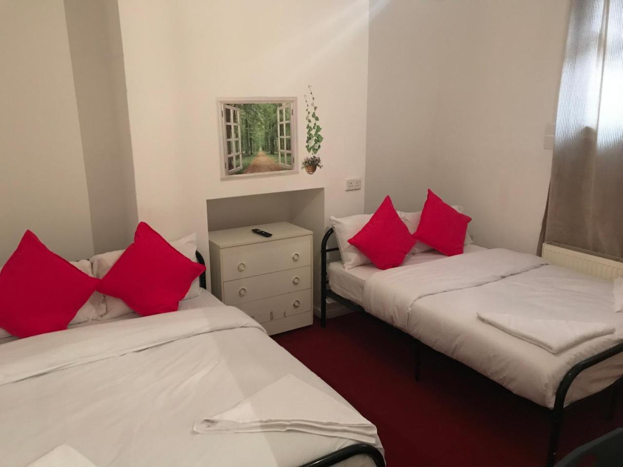 Poplar Guest House Londra Dış mekan fotoğraf