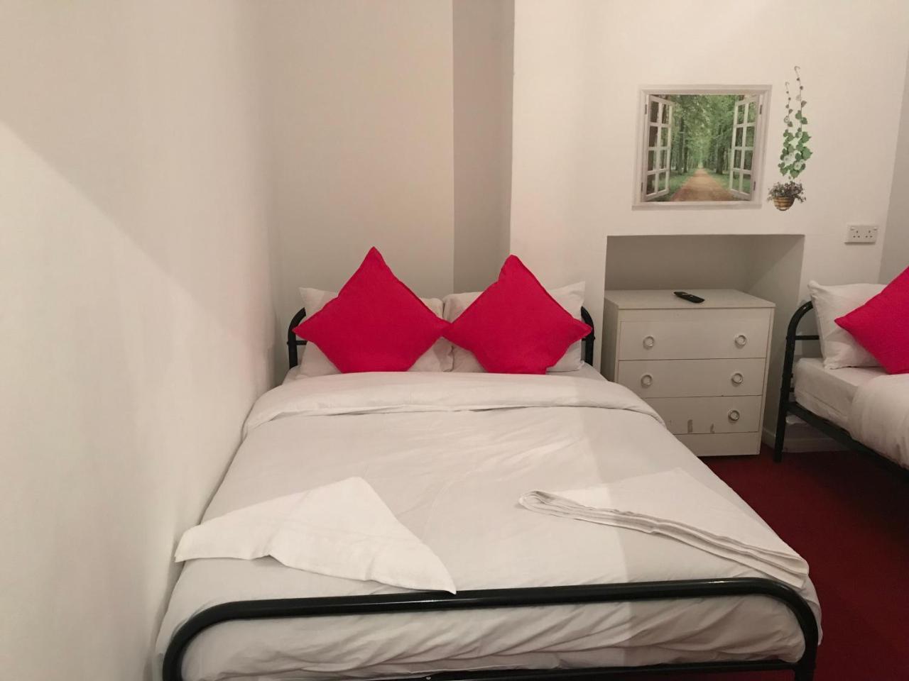 Poplar Guest House Londra Dış mekan fotoğraf