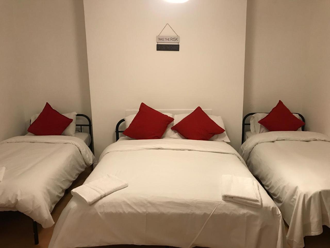Poplar Guest House Londra Dış mekan fotoğraf