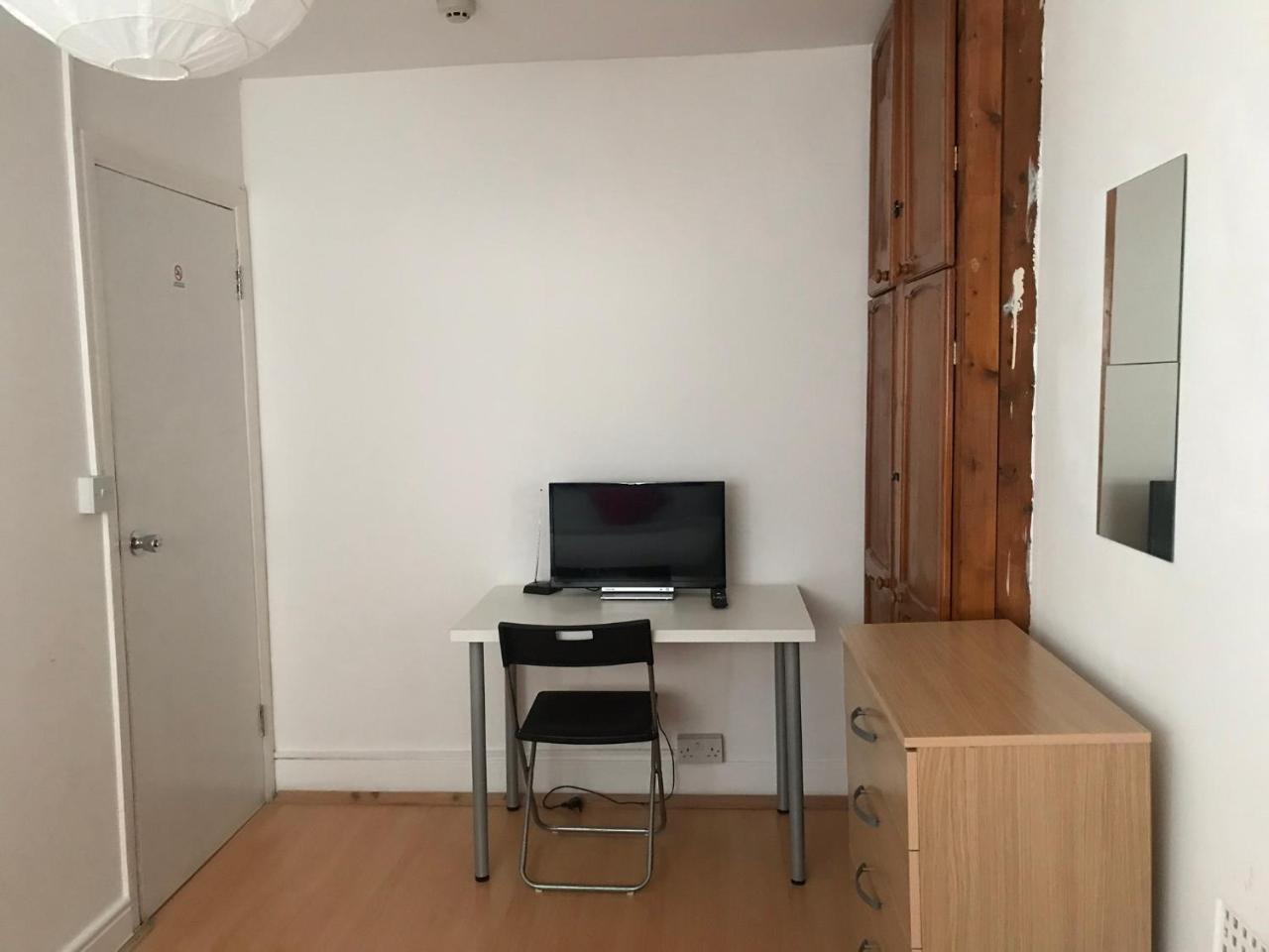 Poplar Guest House Londra Dış mekan fotoğraf