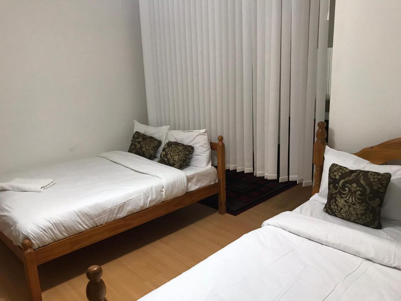 Poplar Guest House Londra Dış mekan fotoğraf