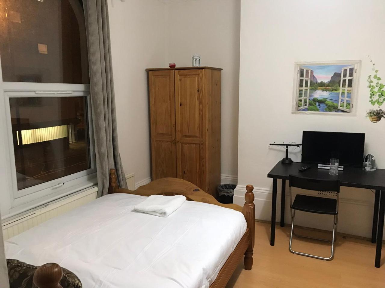 Poplar Guest House Londra Dış mekan fotoğraf